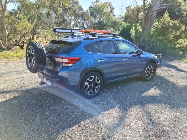 Universal Tow hitch mounted Spare tire carrier - Image 3
