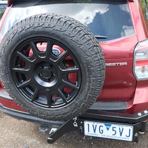Universal Tow hitch mounted Spare tire carrier